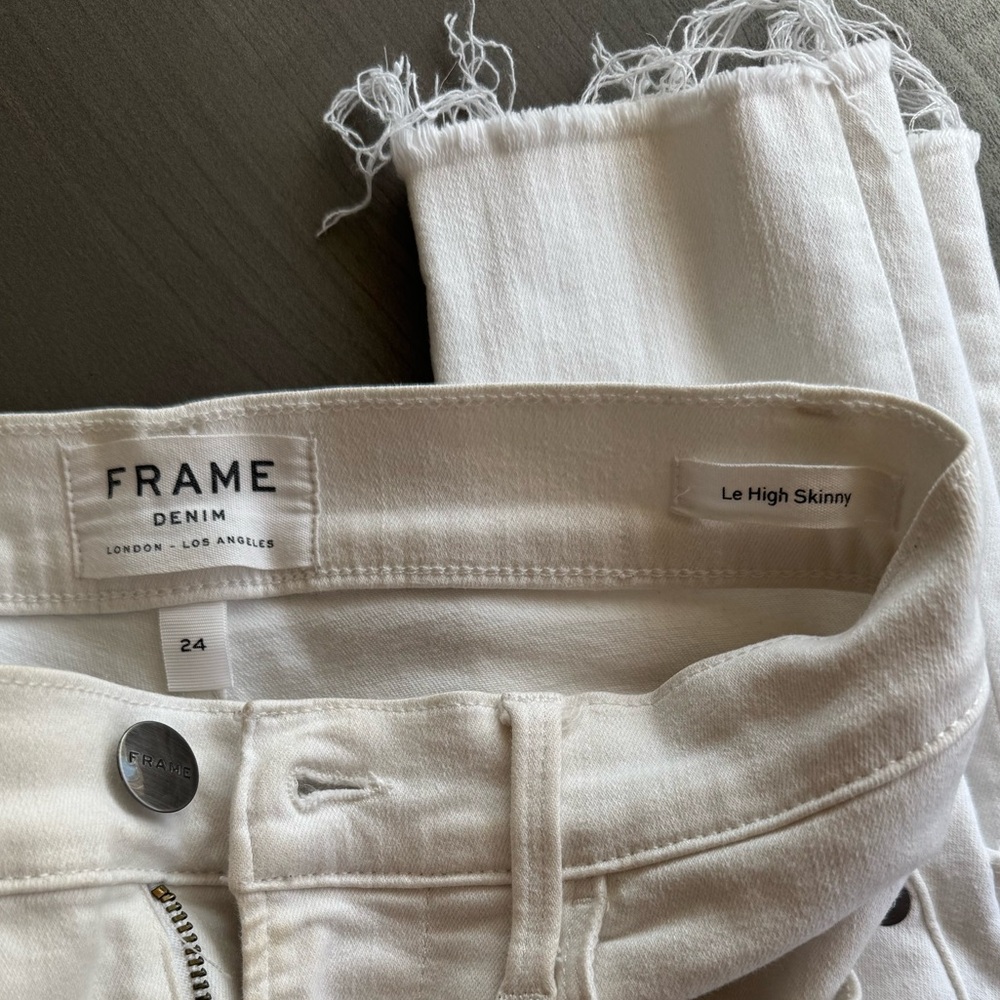 FRAME le high skinny jeans with cutoff hem